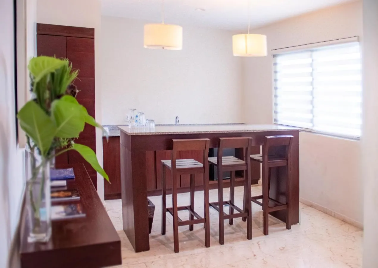 ****  Hotel The Palm (Adults Only) Playa del Carmen Mexico